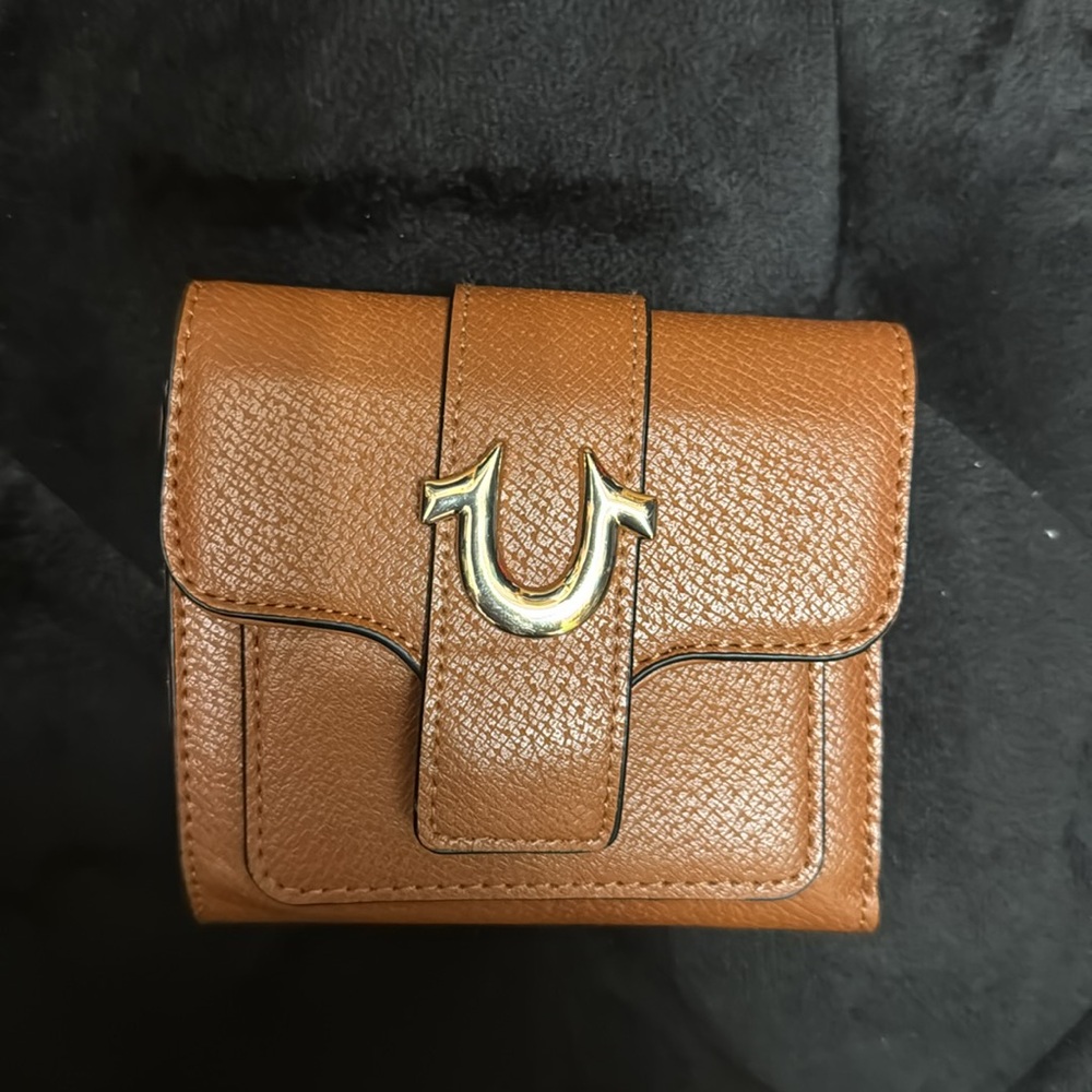 True Religion Denim and Brown Set - Picture 12 of 14